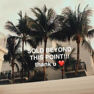 • SOLD 🌟 YOU GUYS ROCK